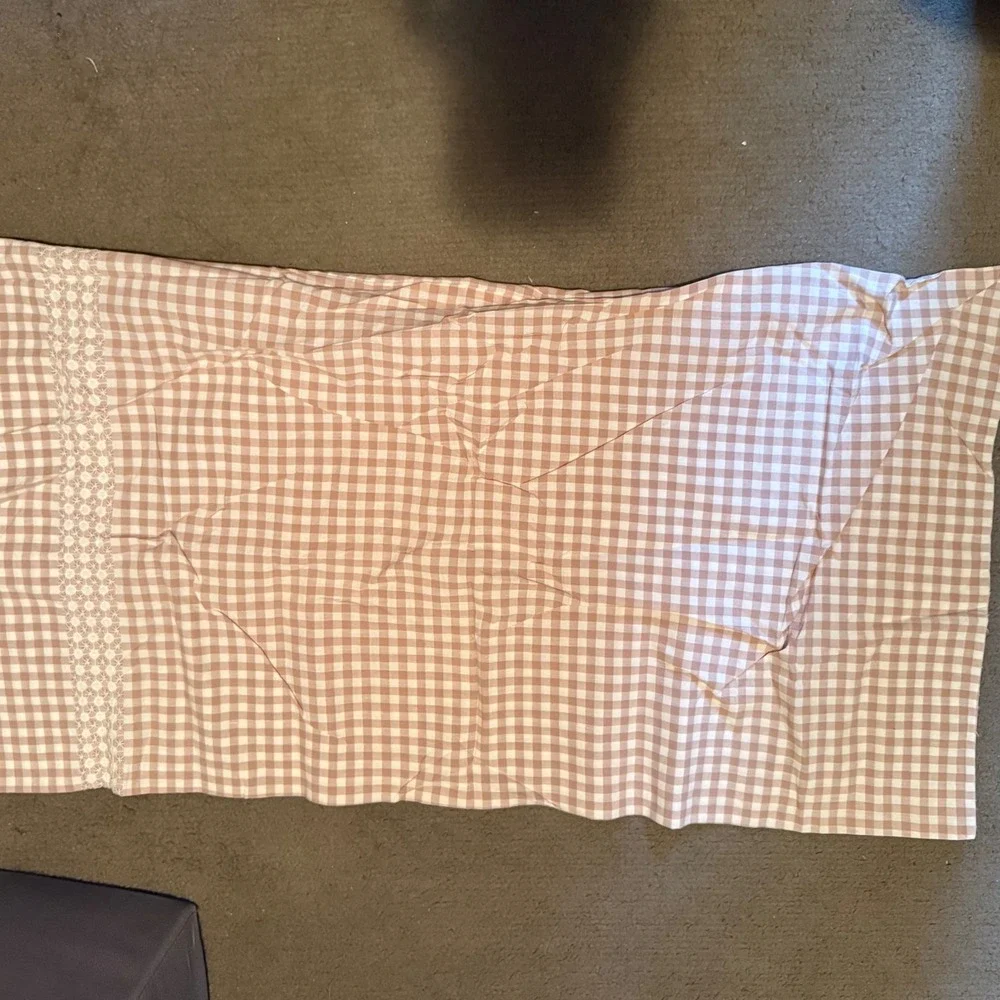 Vintage Gingham Check Pillowcase‎ Tan White Eyelet Lace Trim Farmhouse Cottage